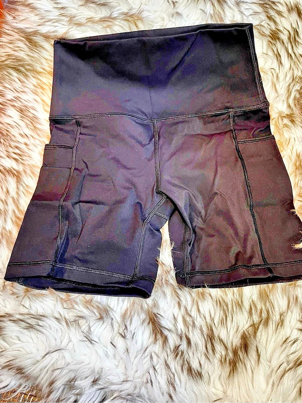 Black High Waisted Spandex Biker Shorts with Side Pockets Size Small